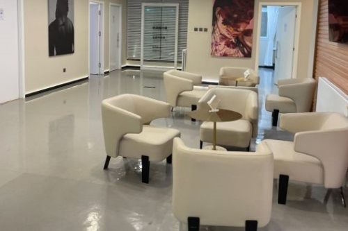 北京畫(huà)美醫(yī)療美容醫(yī)院候診區(qū)