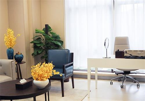 成都大麥植發(fā)面診室