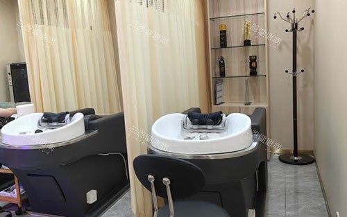 北京碧蓮盛植發(fā)頭皮護(hù)理區(qū)