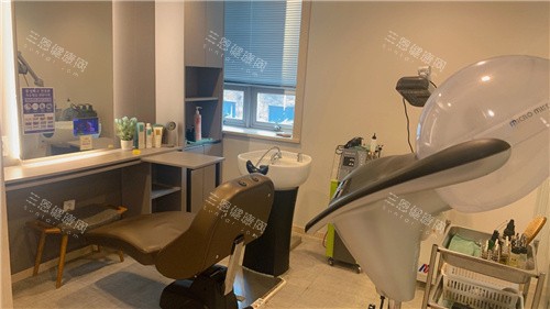 韓國布萊克毛發(fā)移植治療區(qū)