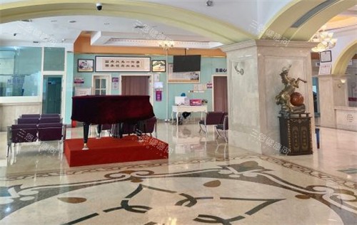 武漢真愛(ài)婦產(chǎn)醫(yī)院大廳