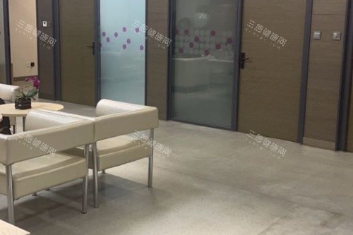 鞍山齊敏美容醫(yī)院面診室