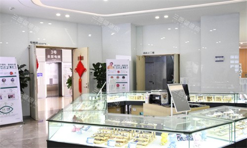 昆明愛(ài)爾眼科配鏡柜