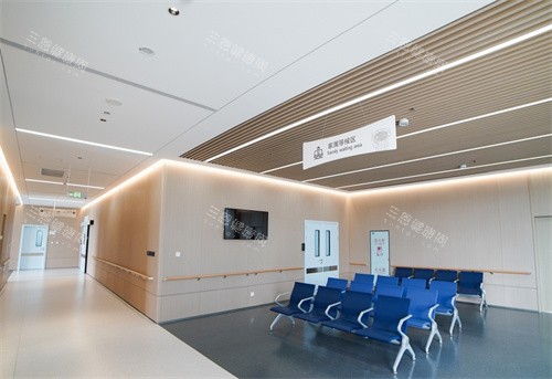 鄭州中視眼科等候區(qū)