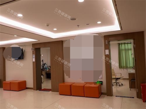 昆明眼科醫(yī)院屈光矯正中心