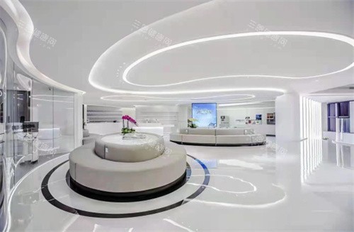 成都布萊梅聯(lián)合口腔大廳