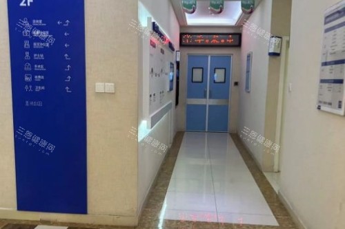 成都大麥植發(fā)走廊展示