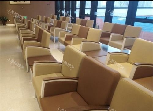 北京?，斄猪槼毖劭漆t(yī)院休息區(qū)